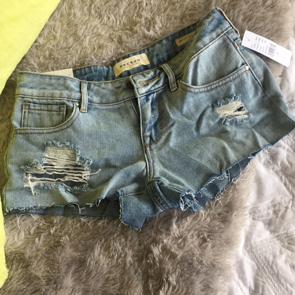 Brand new pac sun shorts